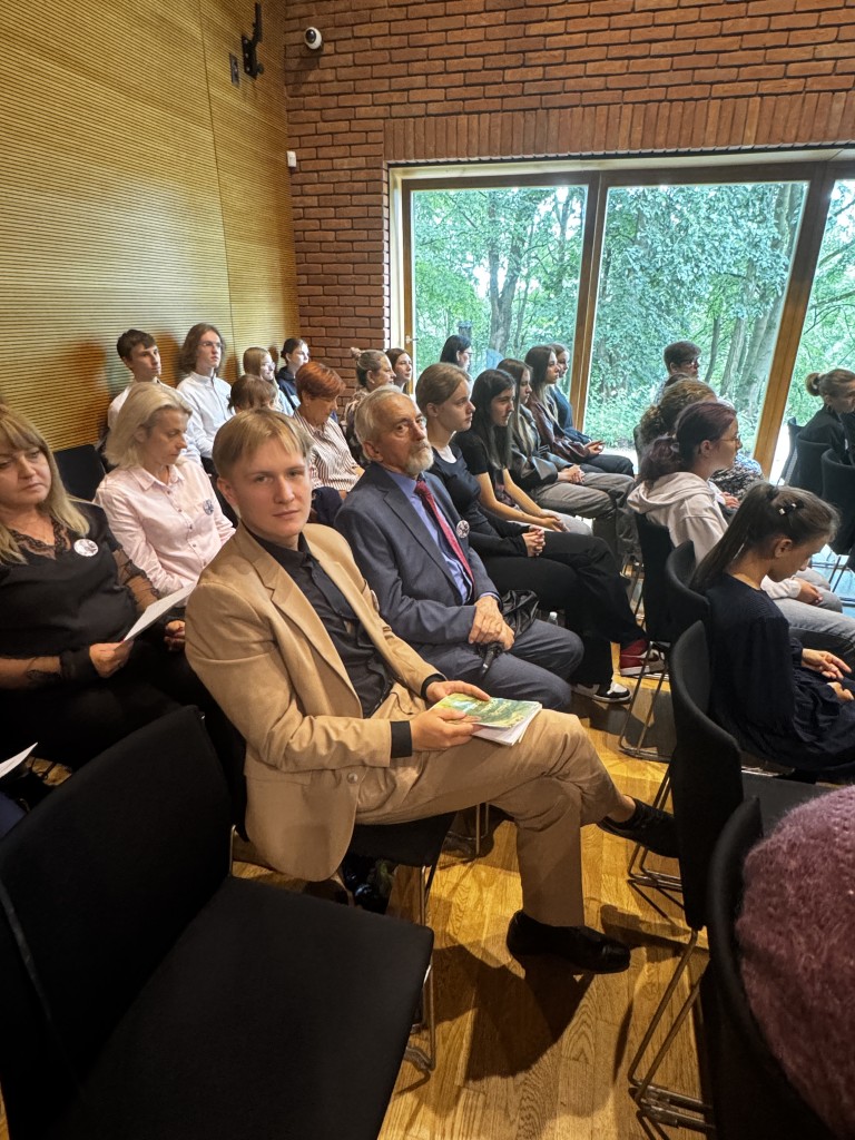 Gościu, siądź pod… warecką lipą – Narodowe Czytanie 2025