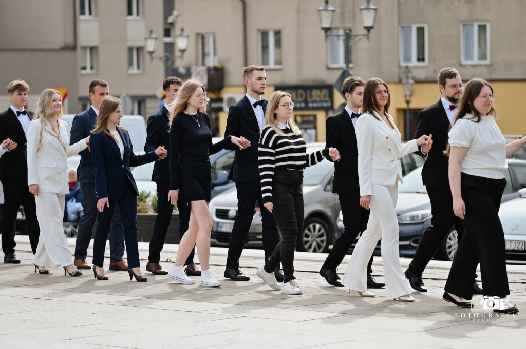 Polonez grójecki – taniec, który mówi więcej niż słowa