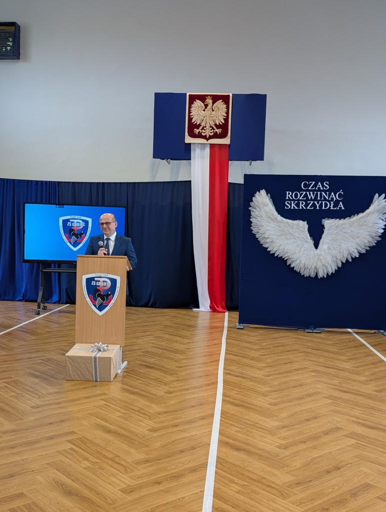 Zakończenie roku szkolnego klas maturalnych w Zespole Szkół im. Armii Krajowej Obwodu Głuszec Grójec