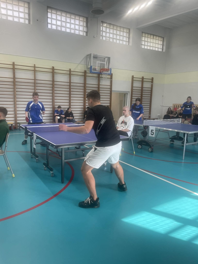 Powiatowy Turniej w tenisie stołowym