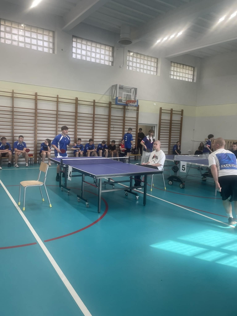 Powiatowy Turniej w tenisie stołowym