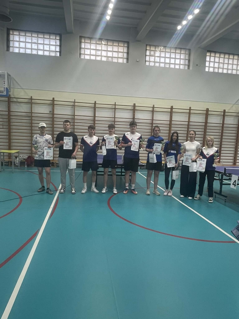 Powiatowy Turniej w tenisie stołowym